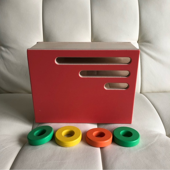 Lovevery Count & Slide Ring Chute 19 Months and up - Picture 2 of 10